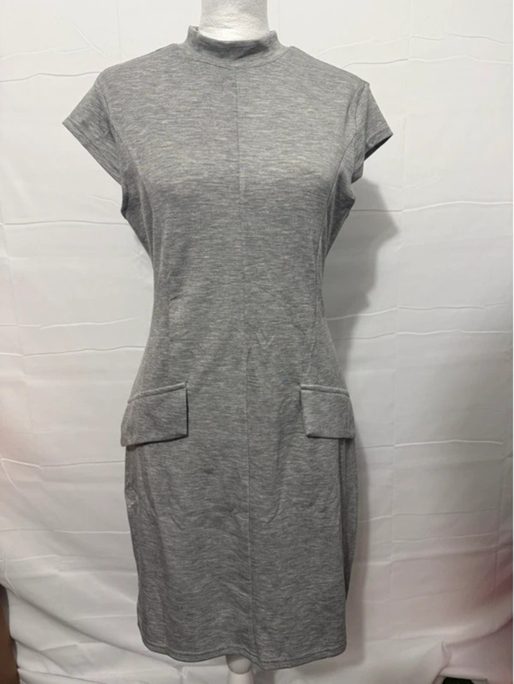 Women’s grey midi dress